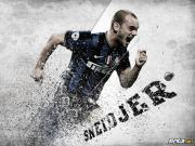 Прикрепленное изображение: sneijder_331023.jpg