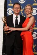 Прикрепленное изображение: 61st_Annual_Primetime_Emmy_Awards_Press_Room_RRM38uOVUGTl.jpg