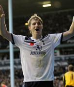 Прикрепленное изображение: Roman_Pavlyuchenko_Tottenham_Hotspur_v_Blackburn_CbStiC5YiPOl.jpg