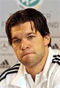 Прикрепленное изображение: 1186405063_ballack120406_ES.jpg